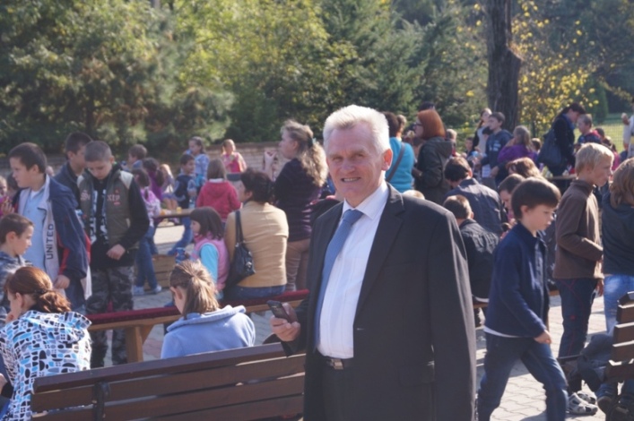 sw_stanislaw_kostka__jeziorka_15__wrzesien_2012.jpg