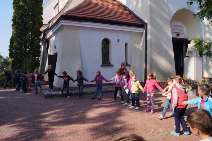 sw_stanislaw_kostka__jeziorka_21__wrzesien_2012.jpg