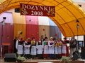 Ośpiewanie wieńca w wykonaniu zespołu śpiewaczego SENIOR