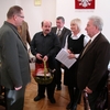 Pan Andrzej Aleksandrowicz odbierał nagrodę w imieniu firmy Złotex, której witryny z ul. Szerokiej i Opłotki otrzymały nagrody.