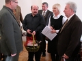 Pan Andrzej Aleksandrowicz odbierał nagrodę w imieniu firmy Złotex, której witryny z ul. Szerokiej i Opłotki otrzymały nagrody.