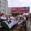 Reprezentacja Gminy Złoczew w czasie parady prezentowała sie na platformie, za której użyczenie dziekujemy Panu Sularzowi
